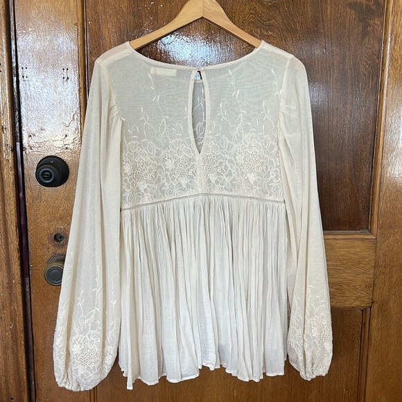 Spell (and The Gypsy) Boho Festival Scorpio Blouse - Picture 6 of 11